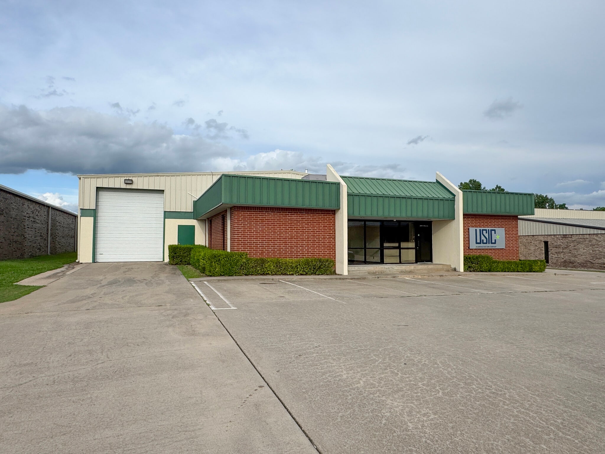 2005 N Willow Ave, Broken Arrow, OK for Rent