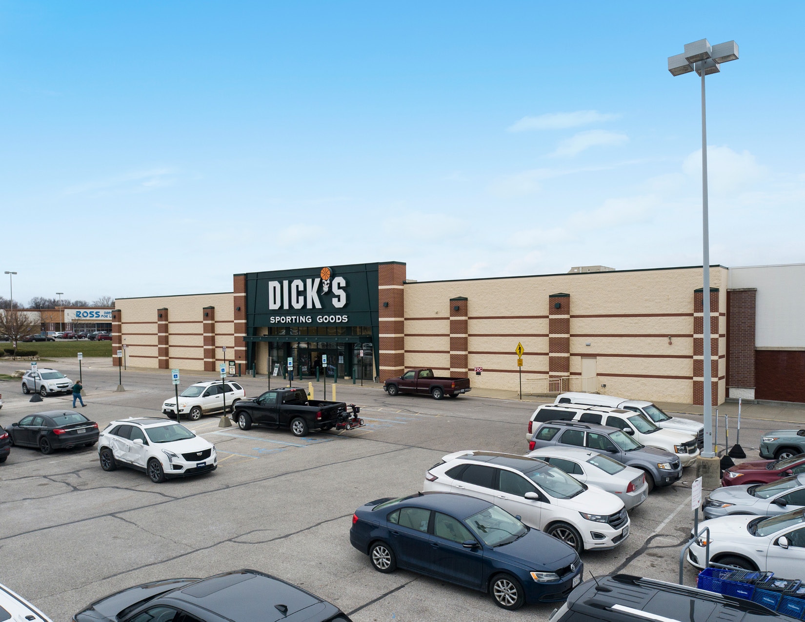 3162 Phoenix Center Dr, Washington, MO for Sale