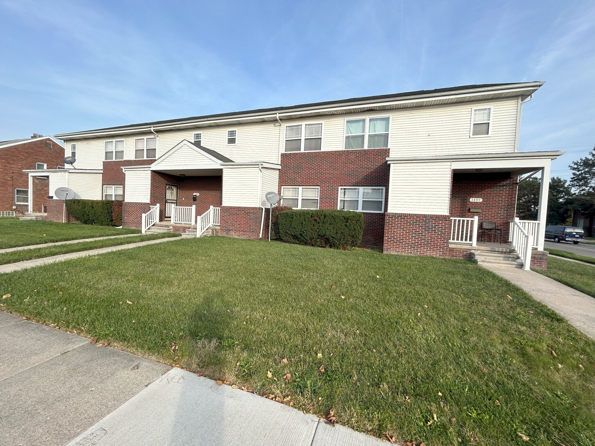 3387-3399 Ewald Cir, Detroit, MI for Sale