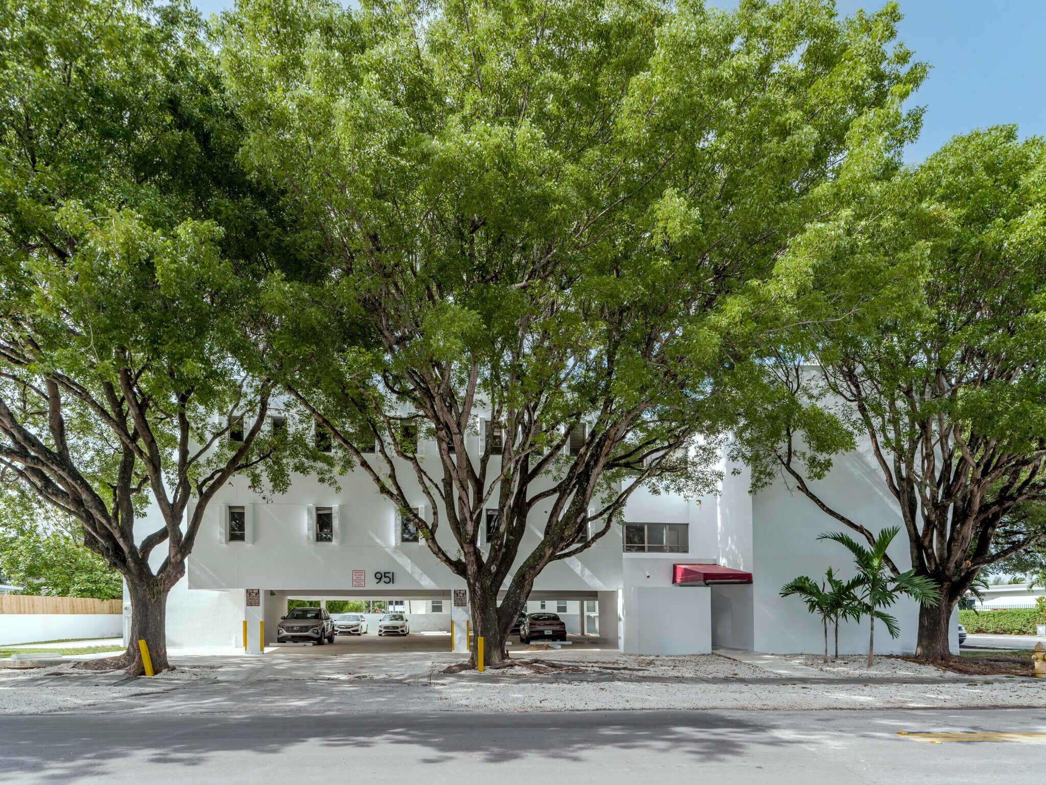 951 S Le Jeune Rd, Coral Gables, FL for Sale