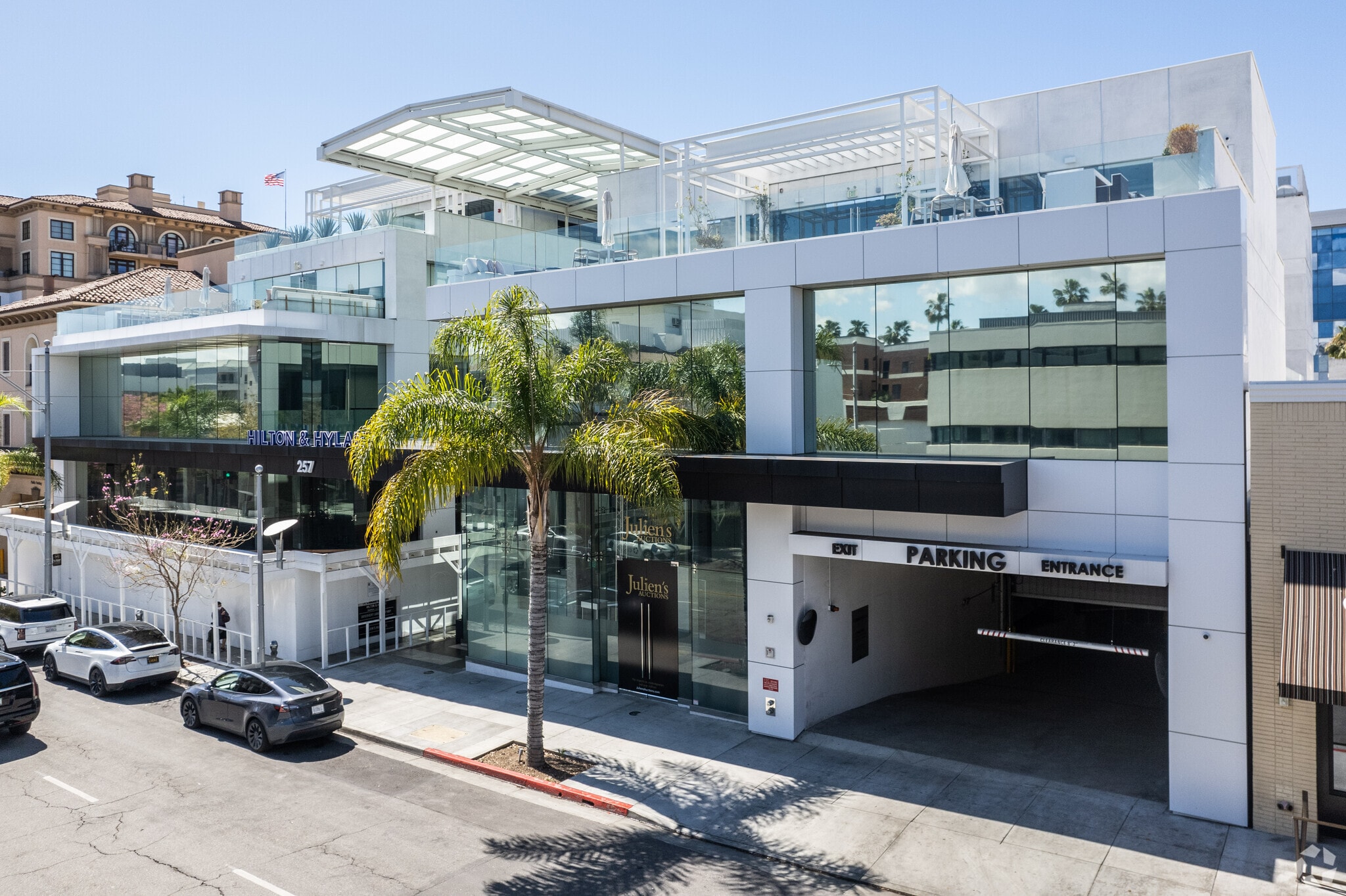 243 N Canon Dr, Beverly Hills, CA for Rent