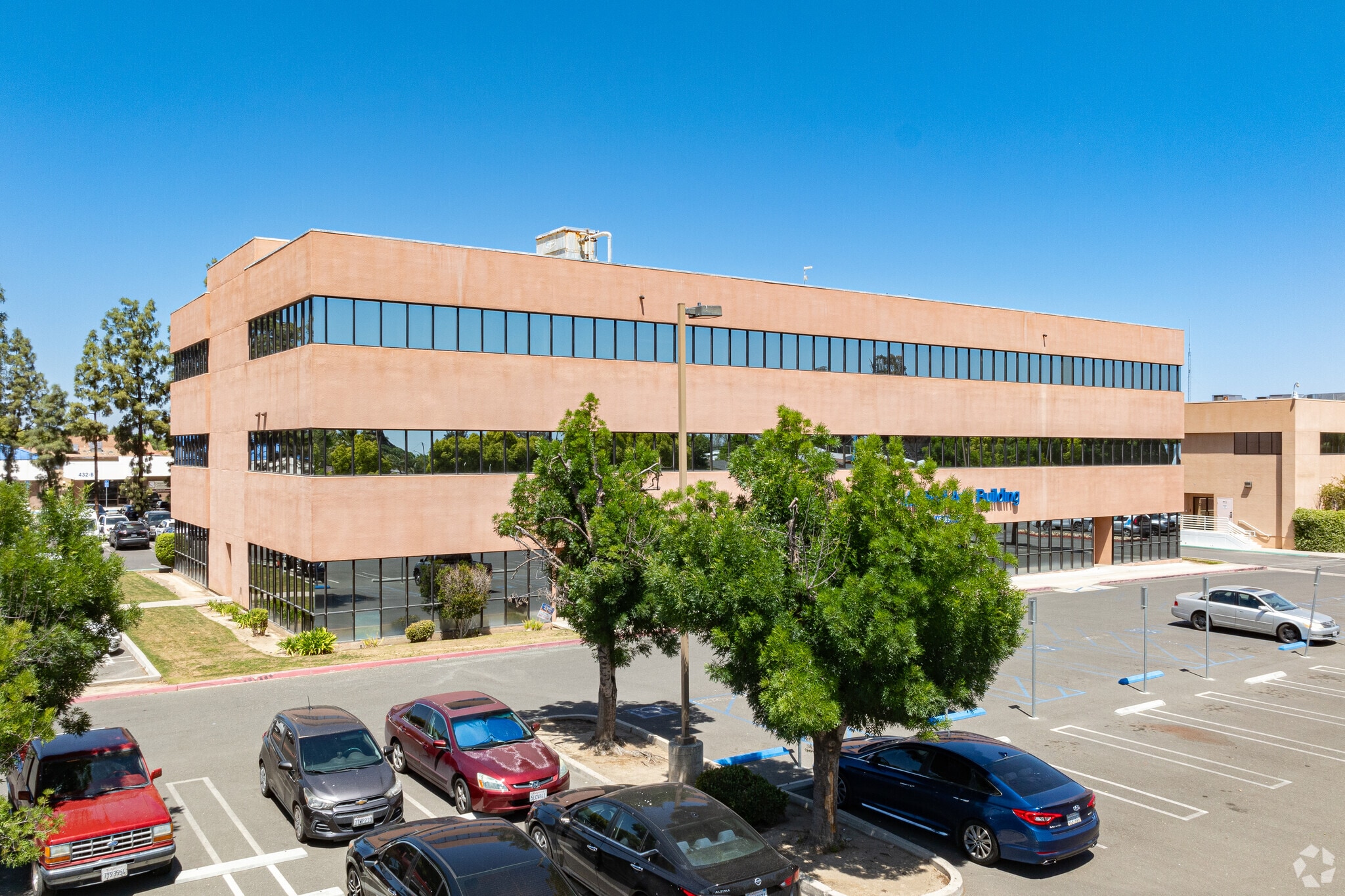 , Delano, CA for Sale