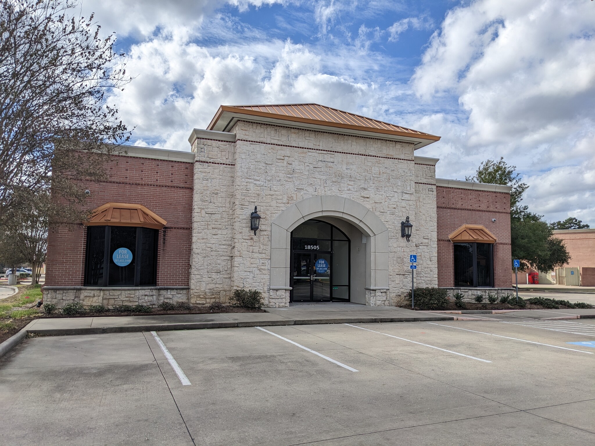 18505 Champion Forest Dr, Spring, TX for Rent