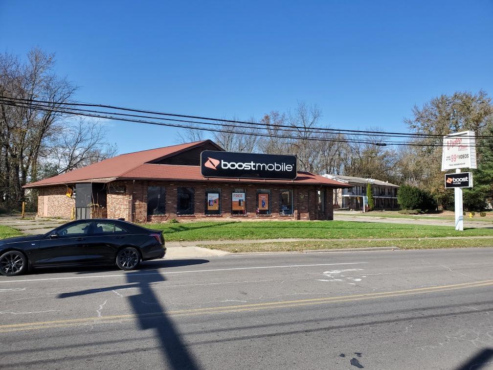 2084 East Ave, Akron, OH for Sale