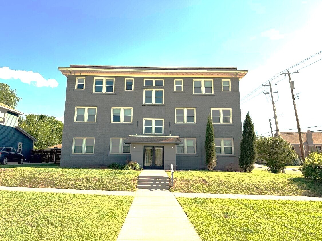 200 NE 14th St, Oklahoma City, OK for Sale