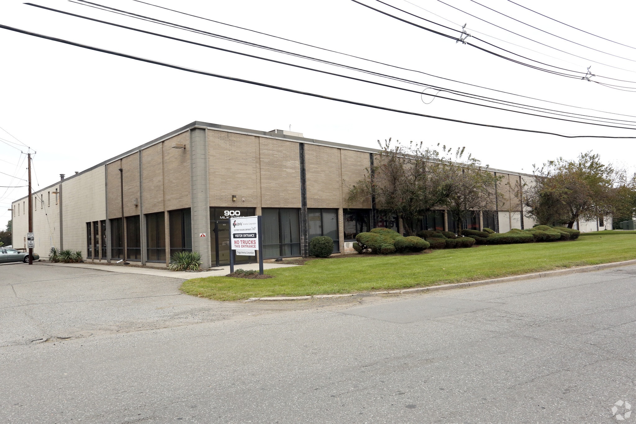 900 Milik St, Carteret, NJ for Rent