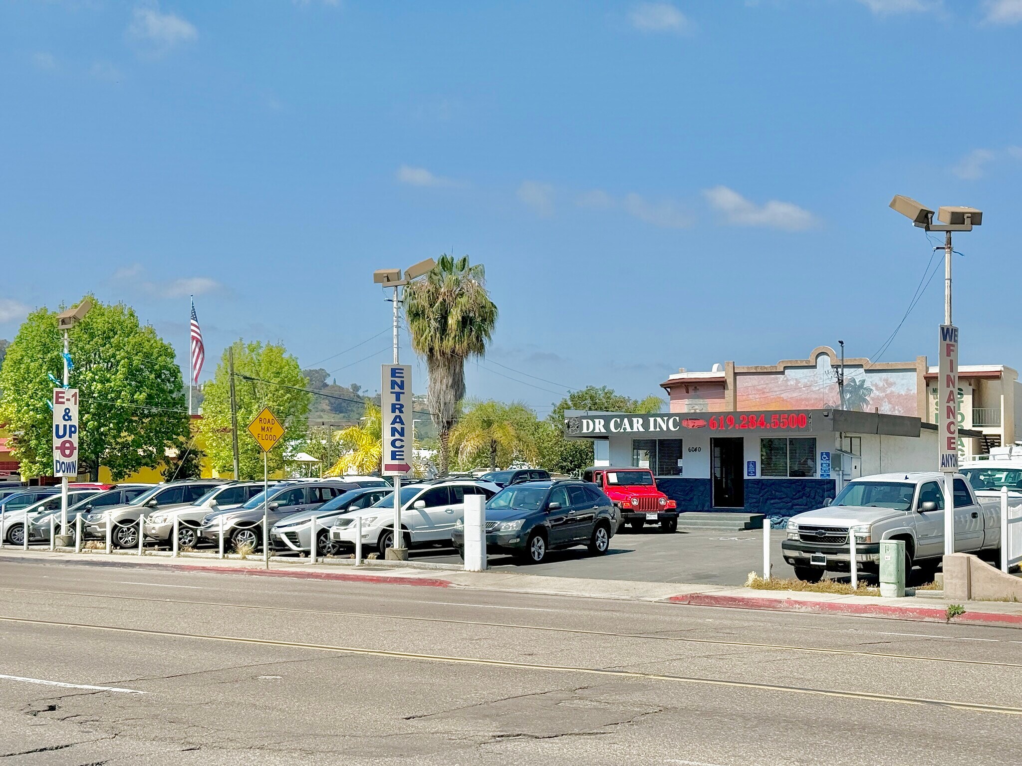 6040 Mission Gorge Rd, San Diego, CA for Rent