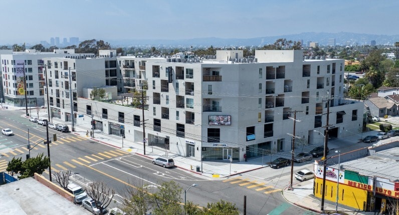 5181 W Adams Blvd, Los Angeles, CA for Rent