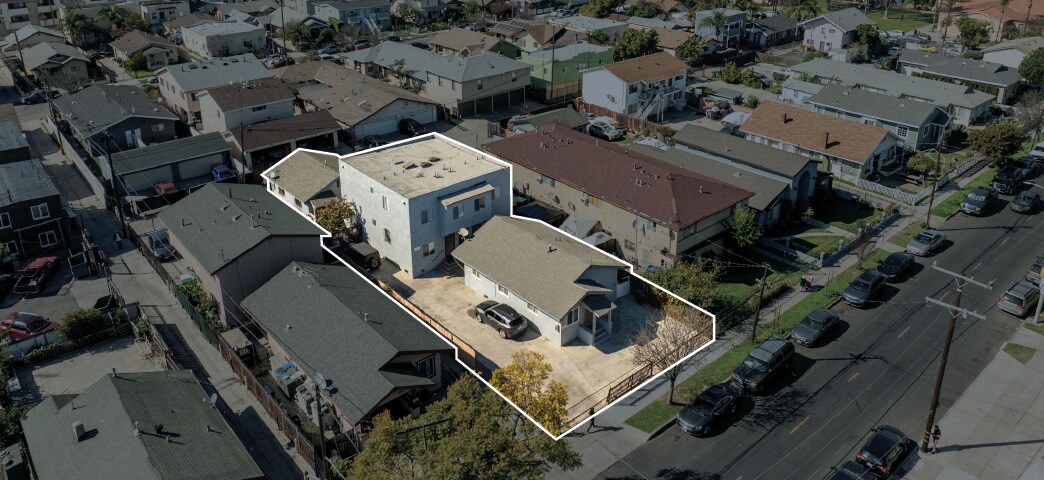 1035-1035 1/2 Orange Ave, Long Beach, CA for Sale