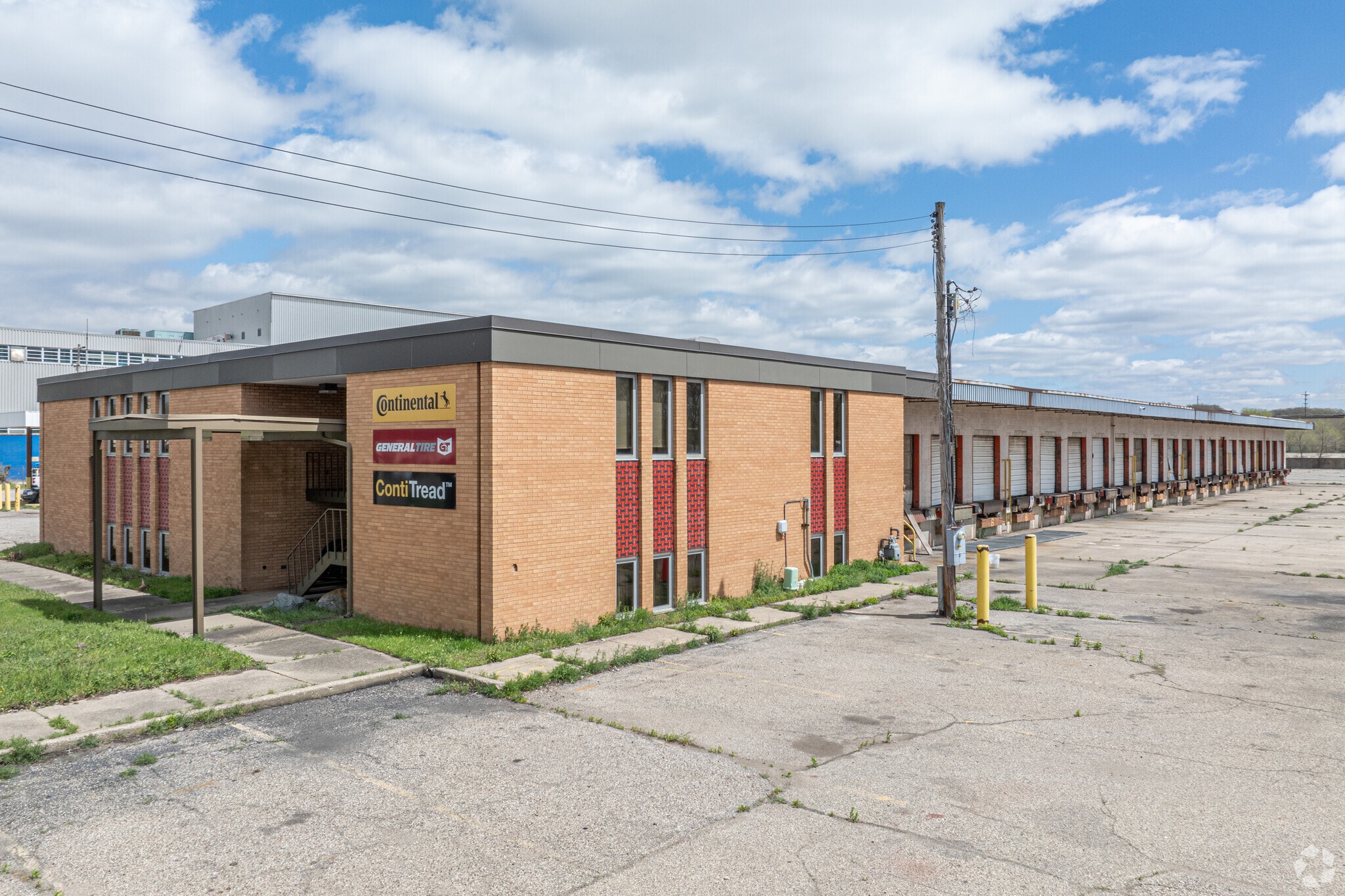 3890 Eastern Ave SE, Grand Rapids, MI for Sale