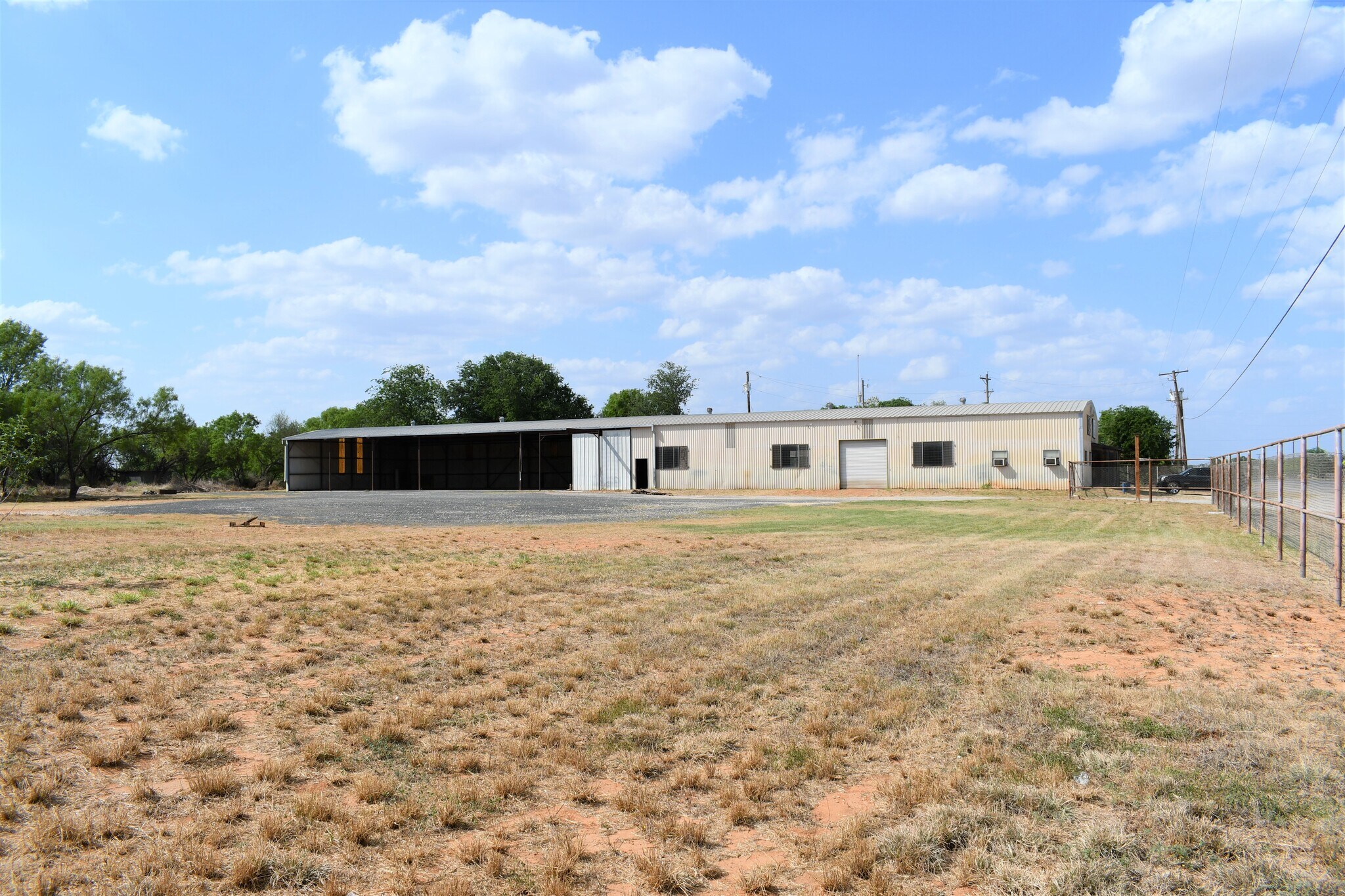 1737 Hwy 81, Pearsall, TX for Sale