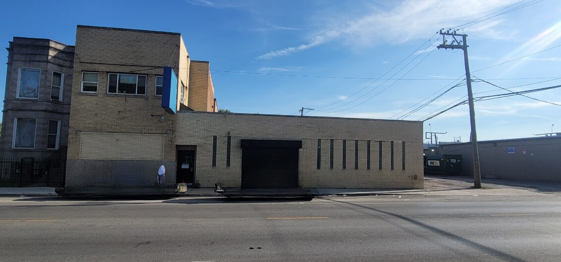 3859 Washington Blvd, Chicago, IL for Sale