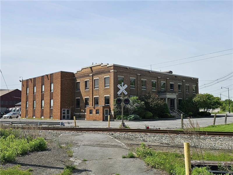 569 Bridge St, Syracuse, NY for Sale