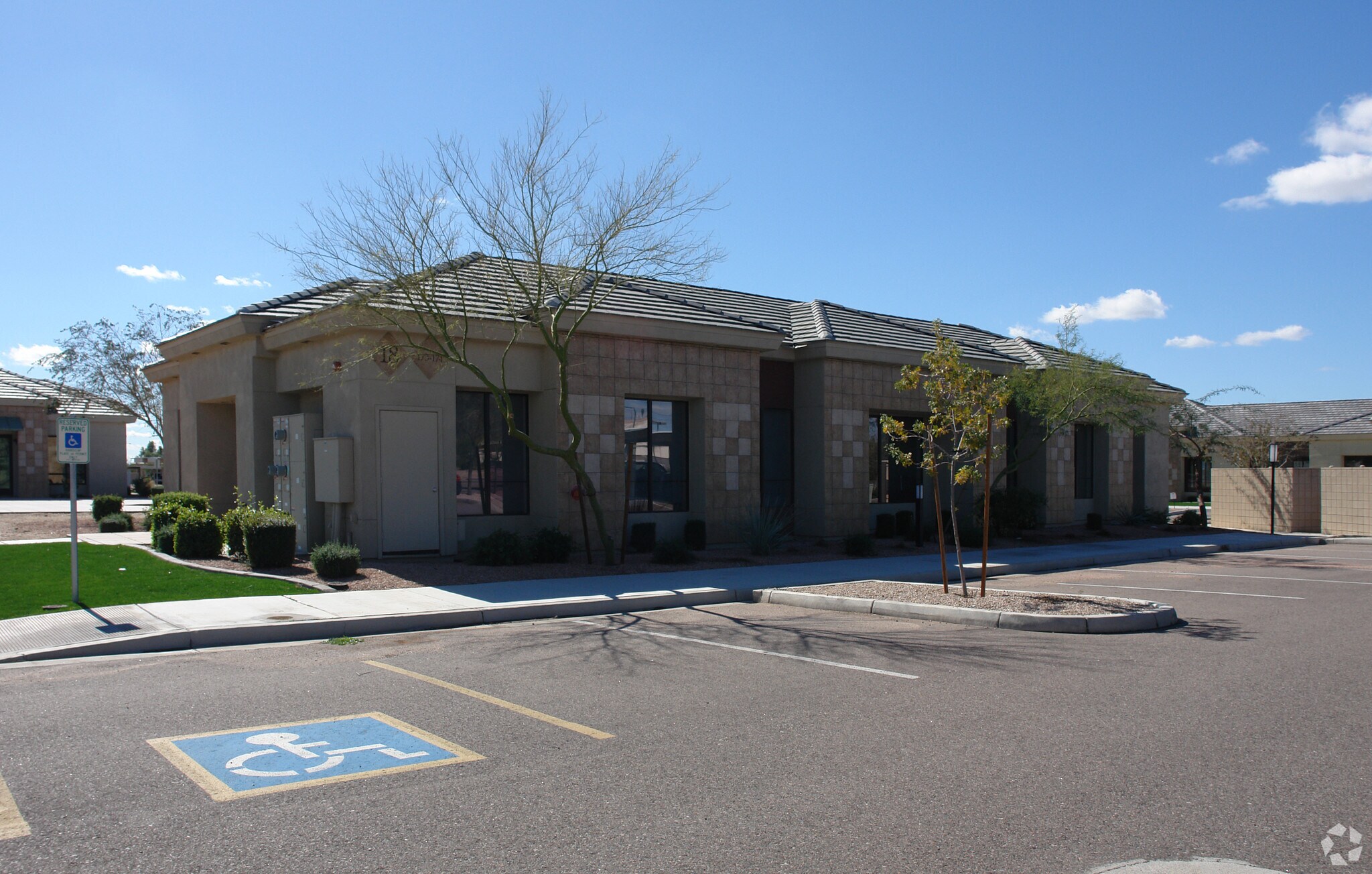 7165 E University Dr, Mesa, AZ for Sale