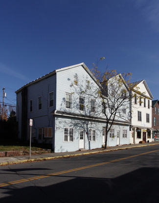 Valatie, NY Apartments - 3033-3035 Main St