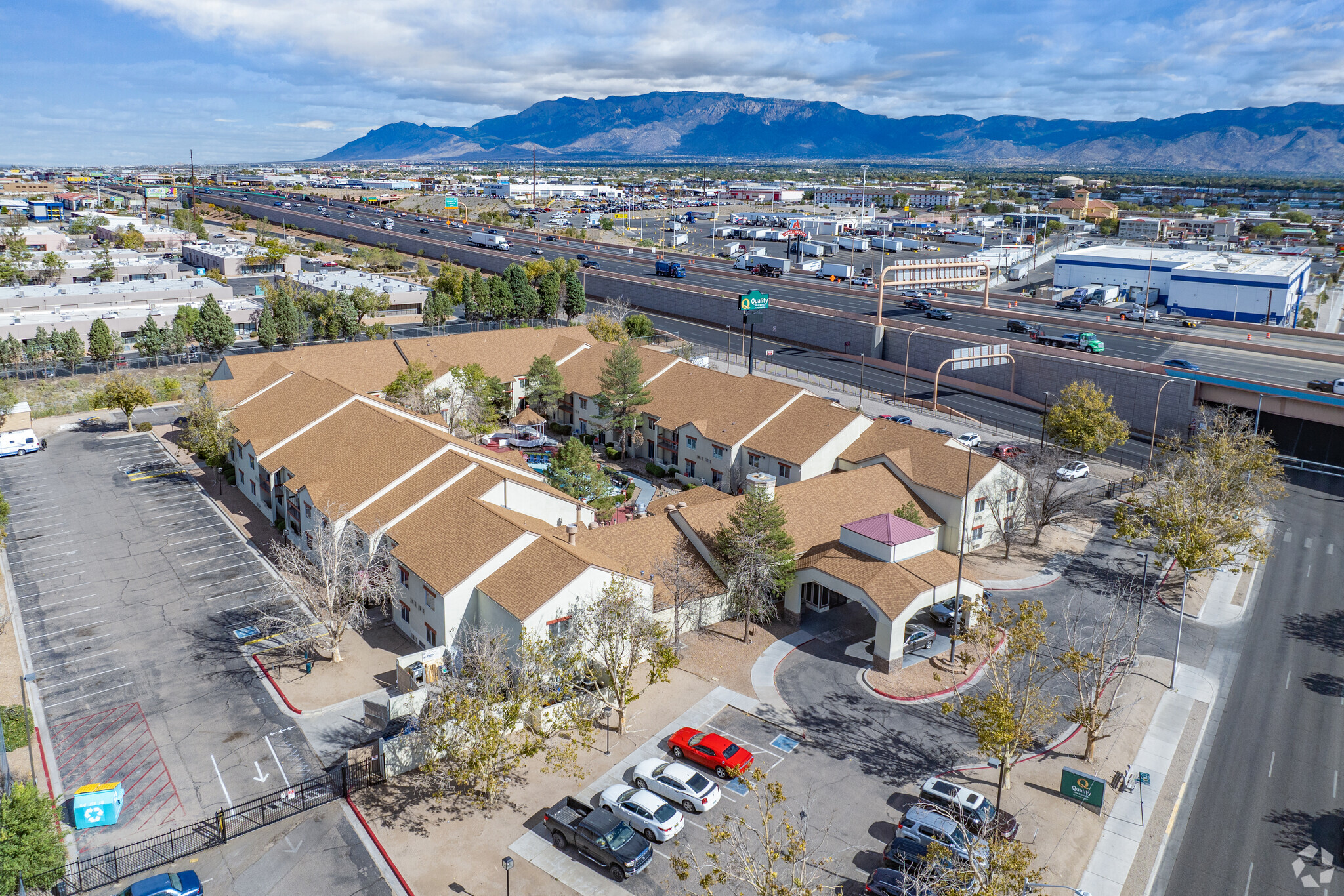 1315 Menaul Blvd NE, Albuquerque, NM for Sale