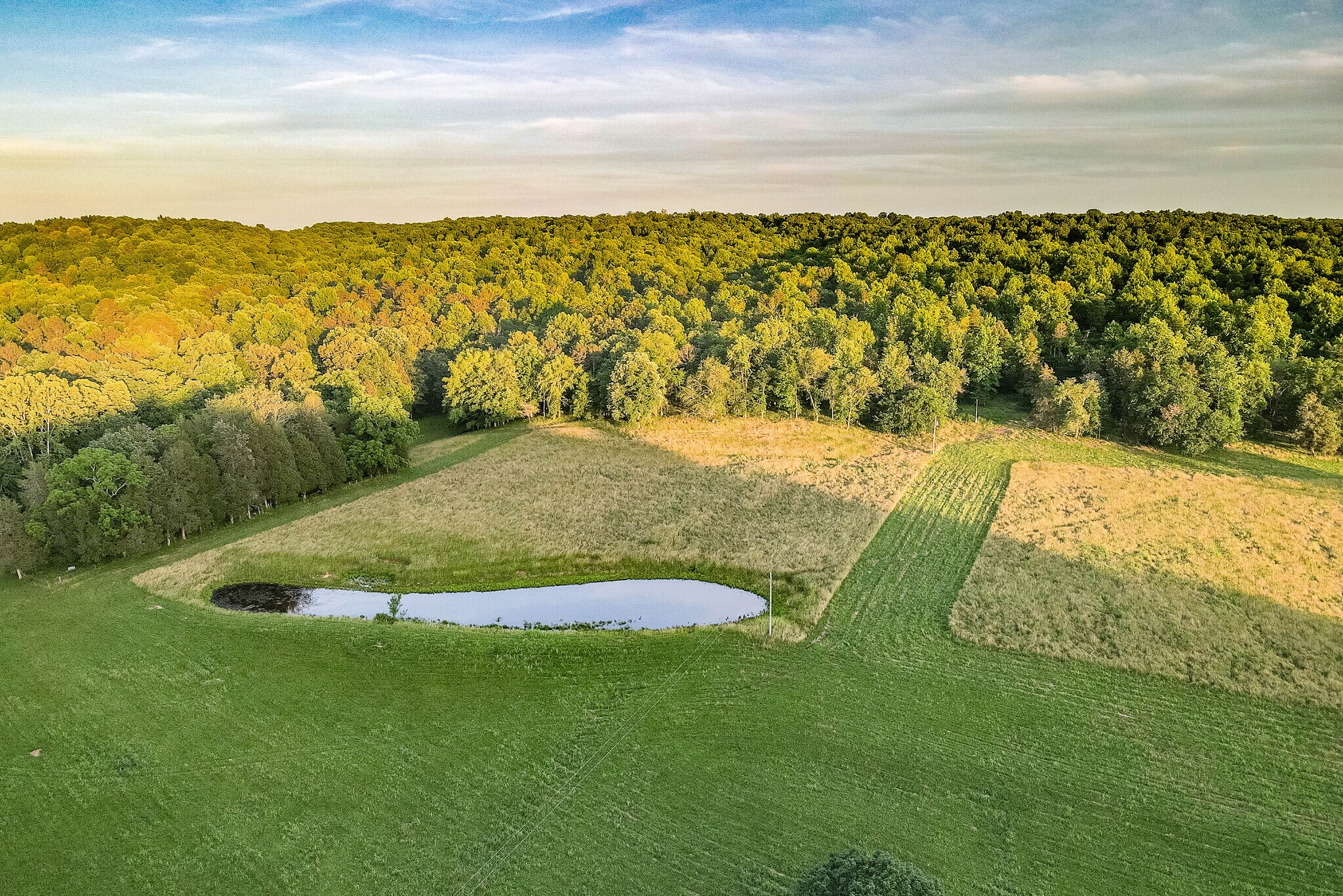 6421 Pinewood Rd, Nunnelly, TN for Sale