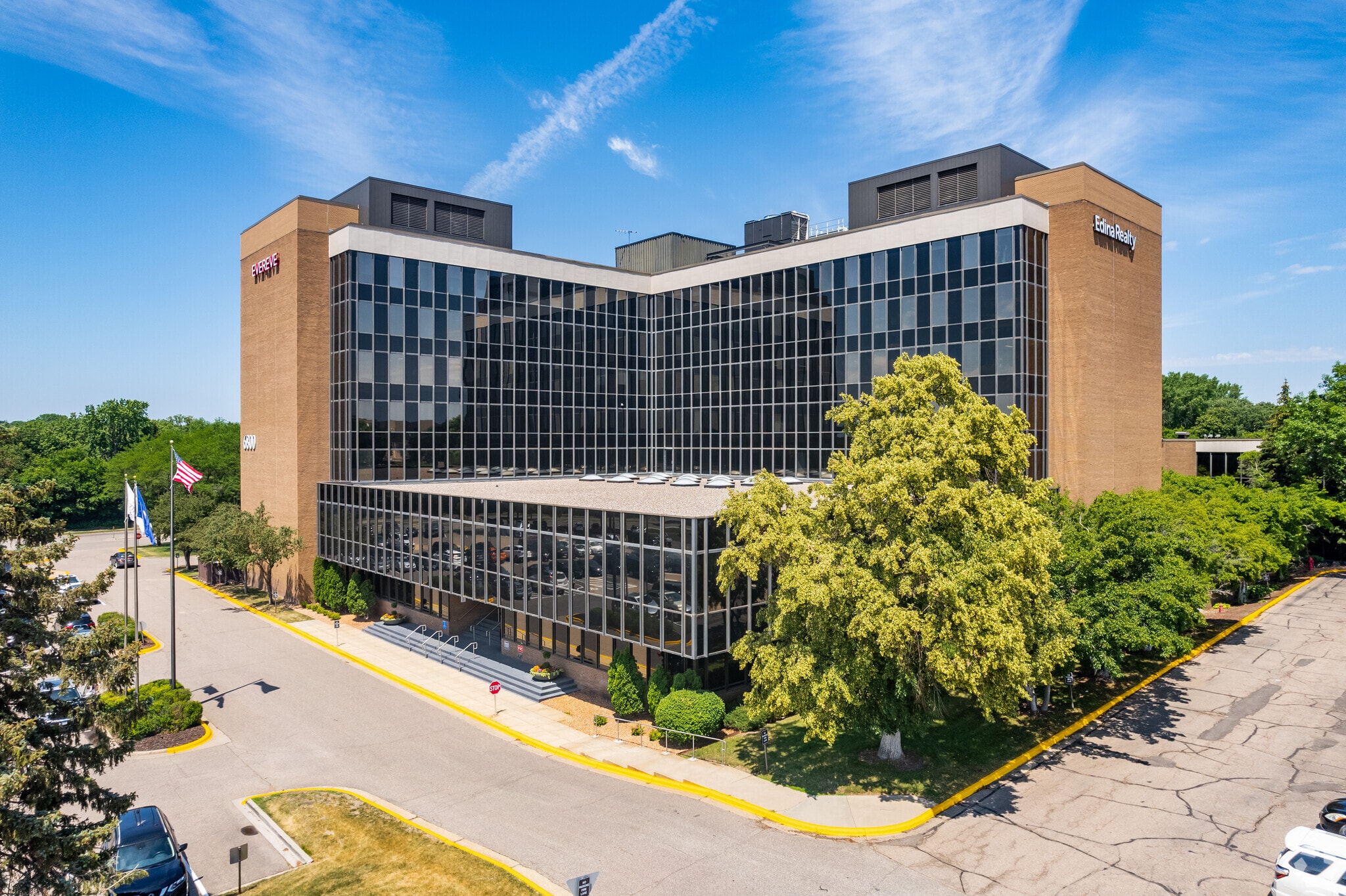 6800 France Ave S, Edina, MN for Rent