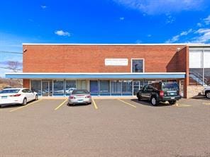 923-931 Farmington Ave, Bristol, CT for Rent