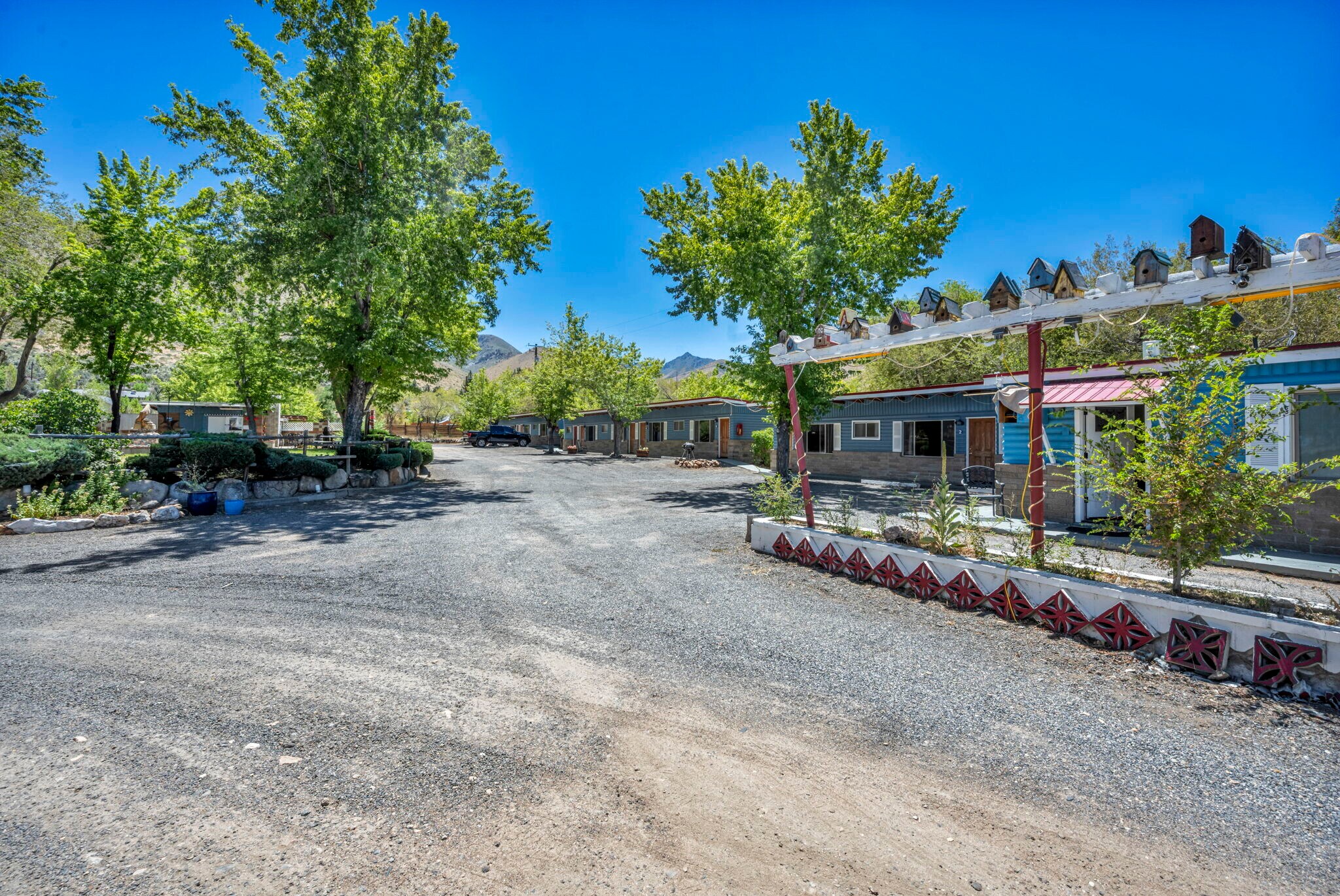 107045 US Highway 395, Coleville, CA for Sale