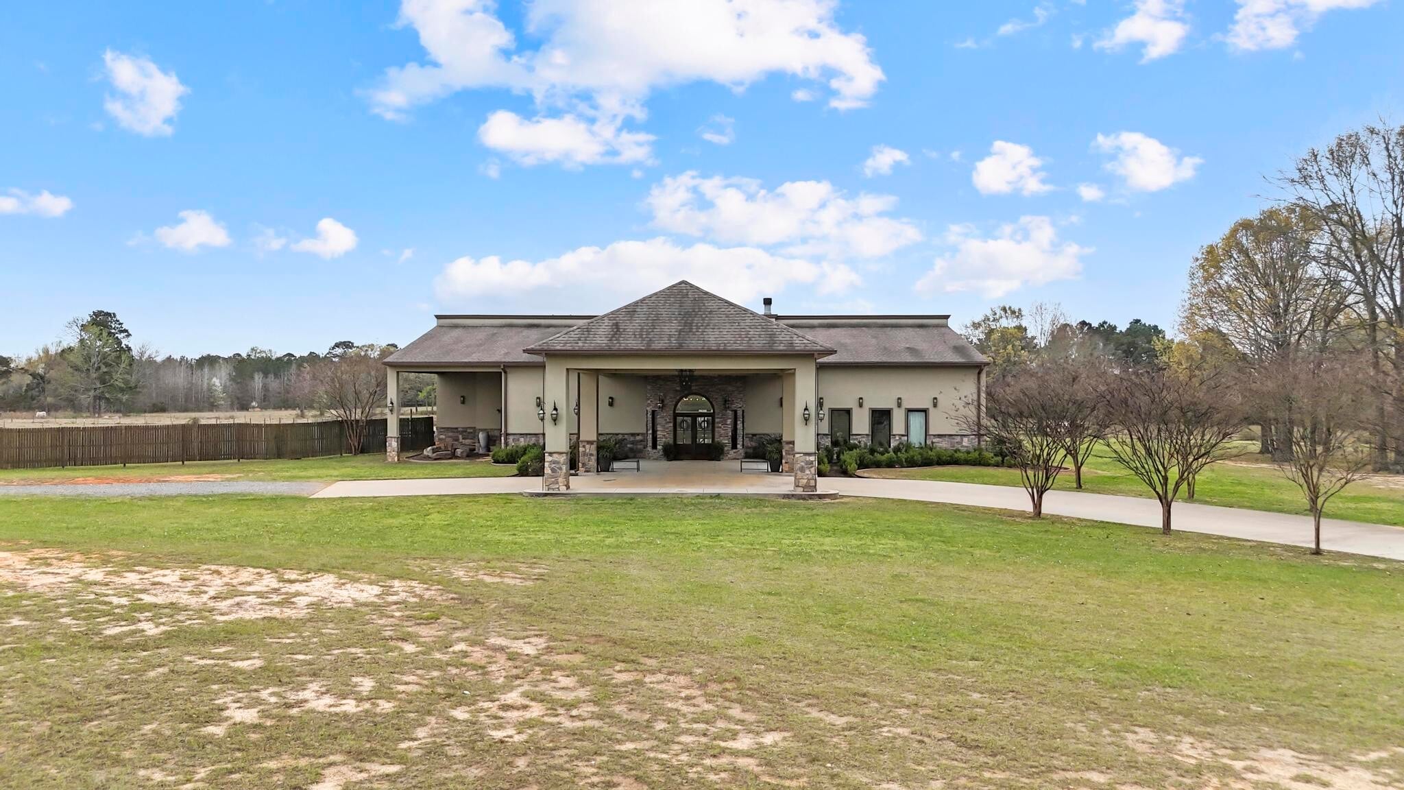 14284 State Highway 322 N, Kilgore, TX for Sale