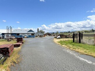 Montague, CA undefined - 451 N 11th St