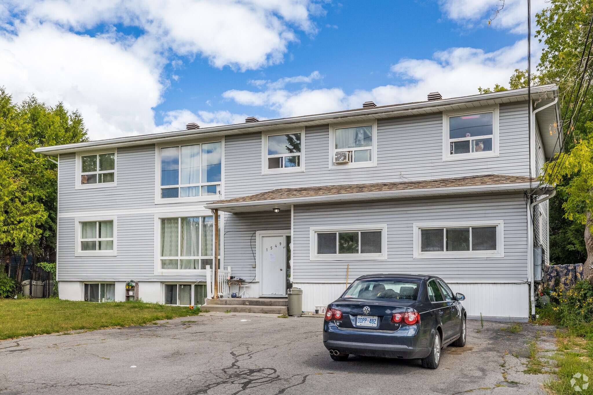 1549 Maxime St, Gloucester, ON for Sale