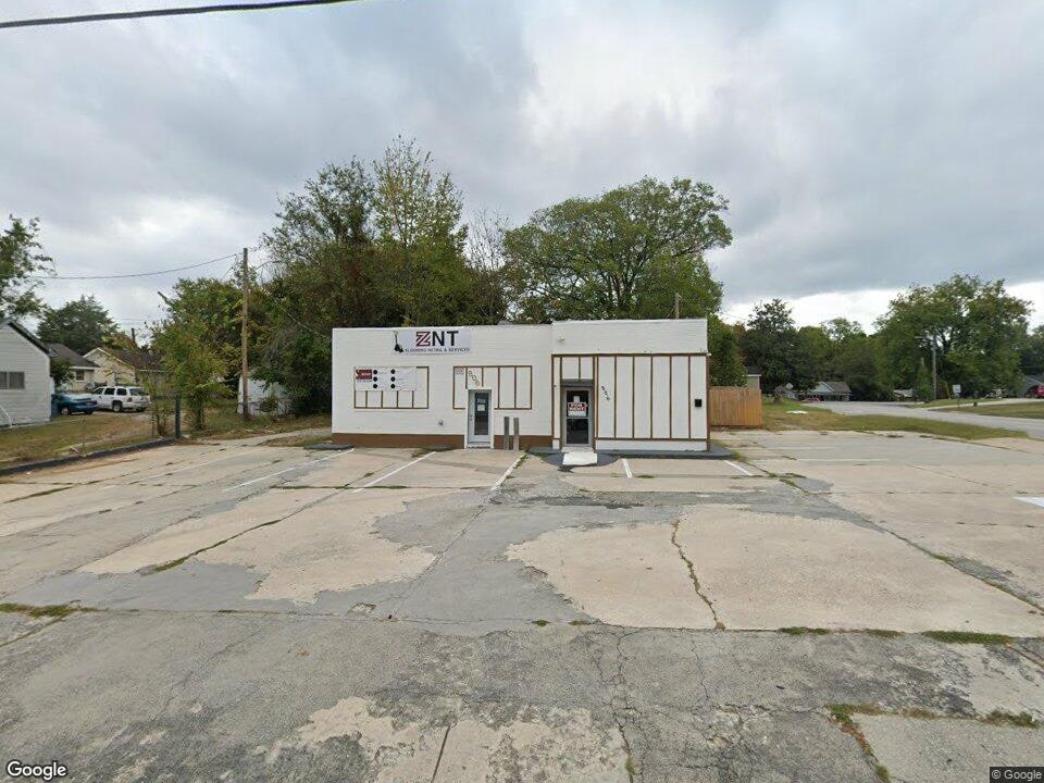 806 S Main St, Louisburg, NC for Sale