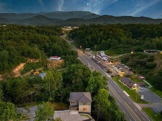 Pigeon Forge, TN Commercial Land - 1130 Lee Cardwell Cir