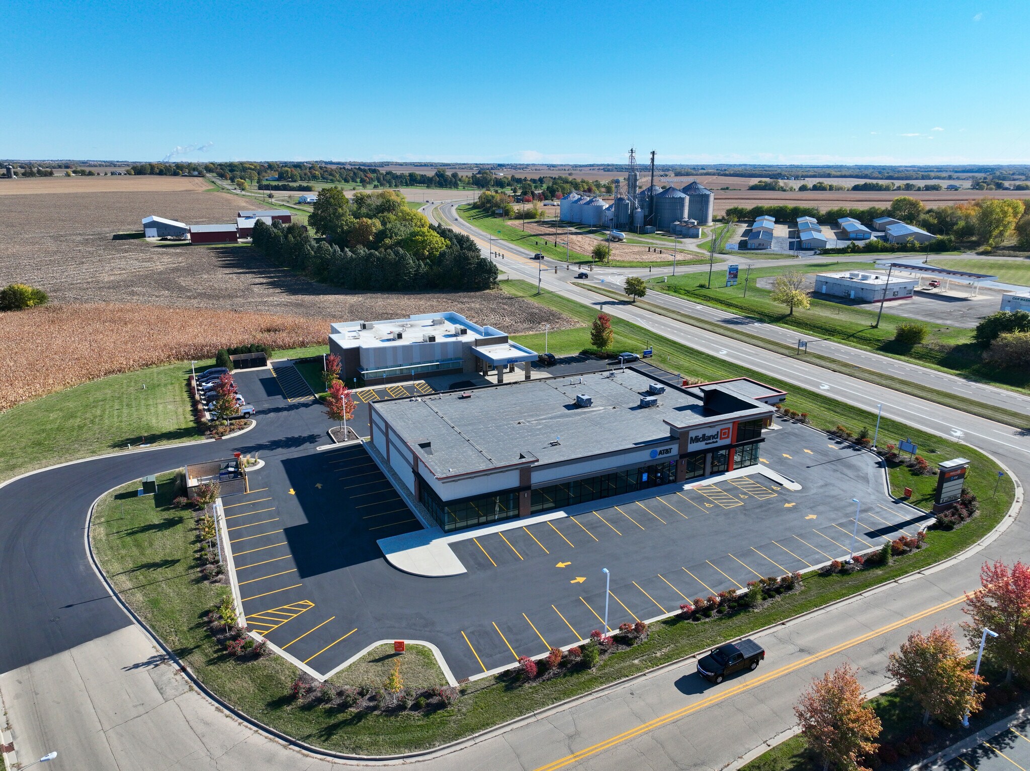 4406 E Lincolnway, Sterling, IL for Rent