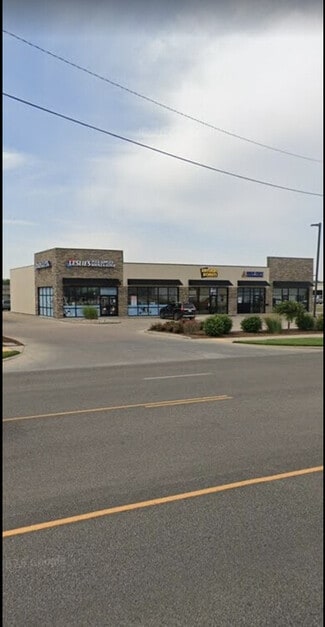 Hutchinson, KS Retail - 1435 E 30th Ave