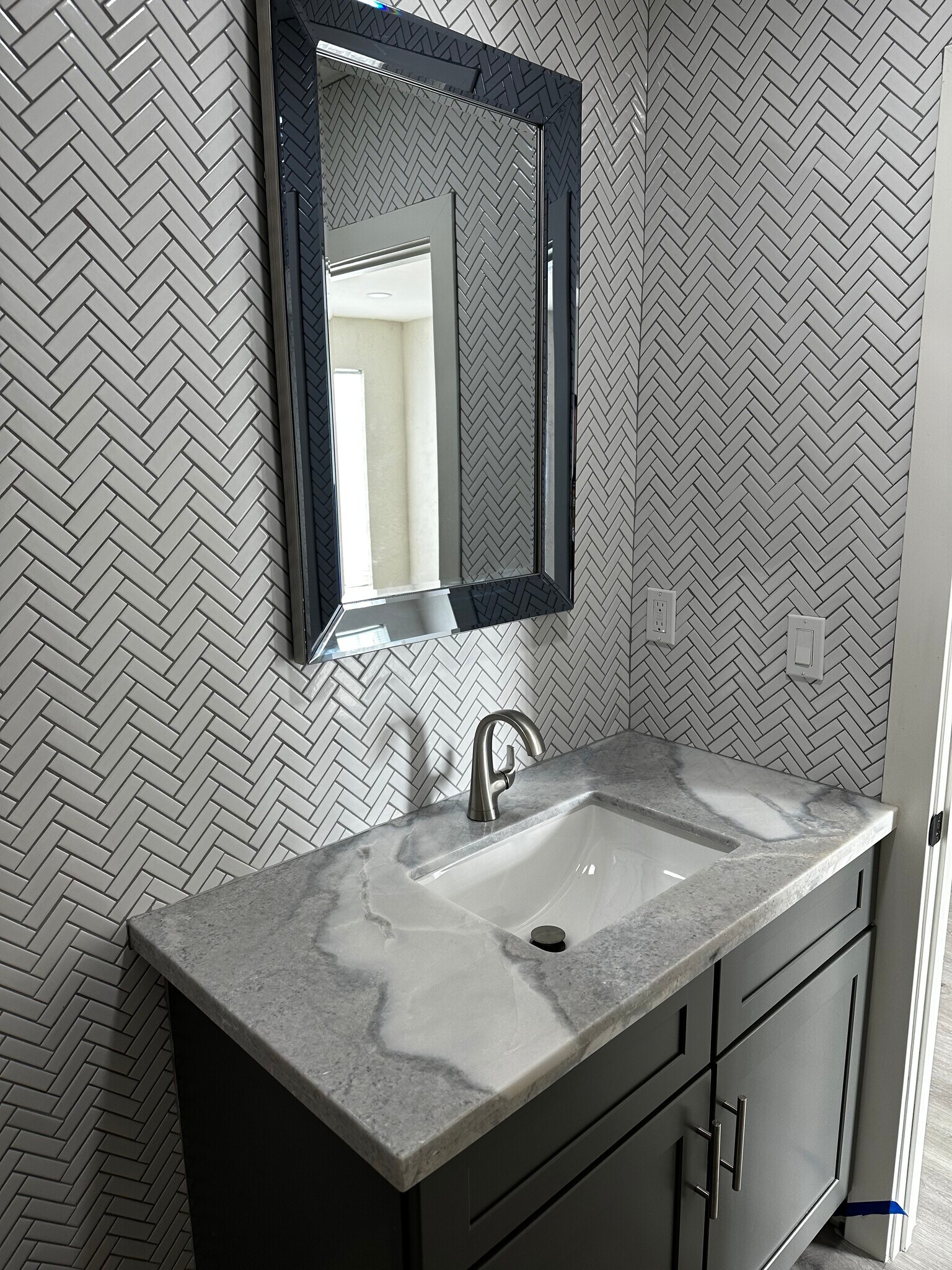 332 E Thomas Rd, Phoenix, AZ for Rent