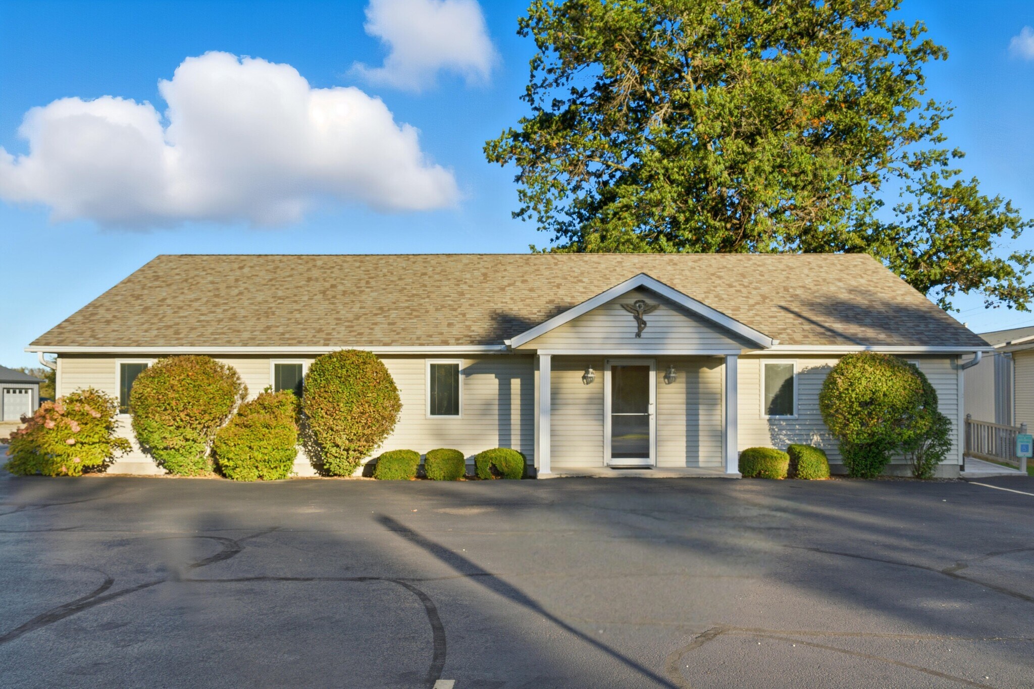 219 N Canal St, Annawan, IL for Sale