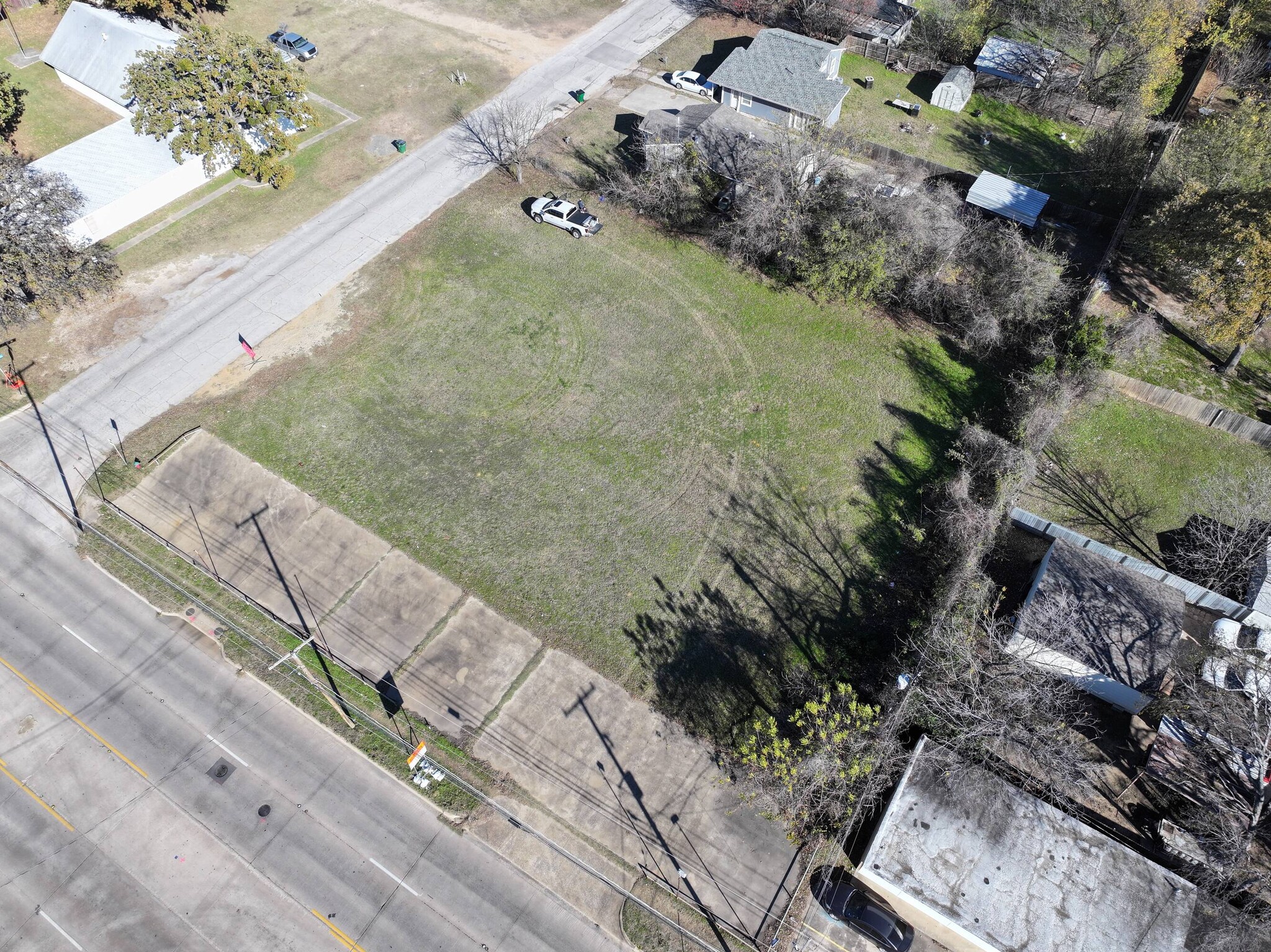 3900 Mercury St, Haltom City, TX for Sale