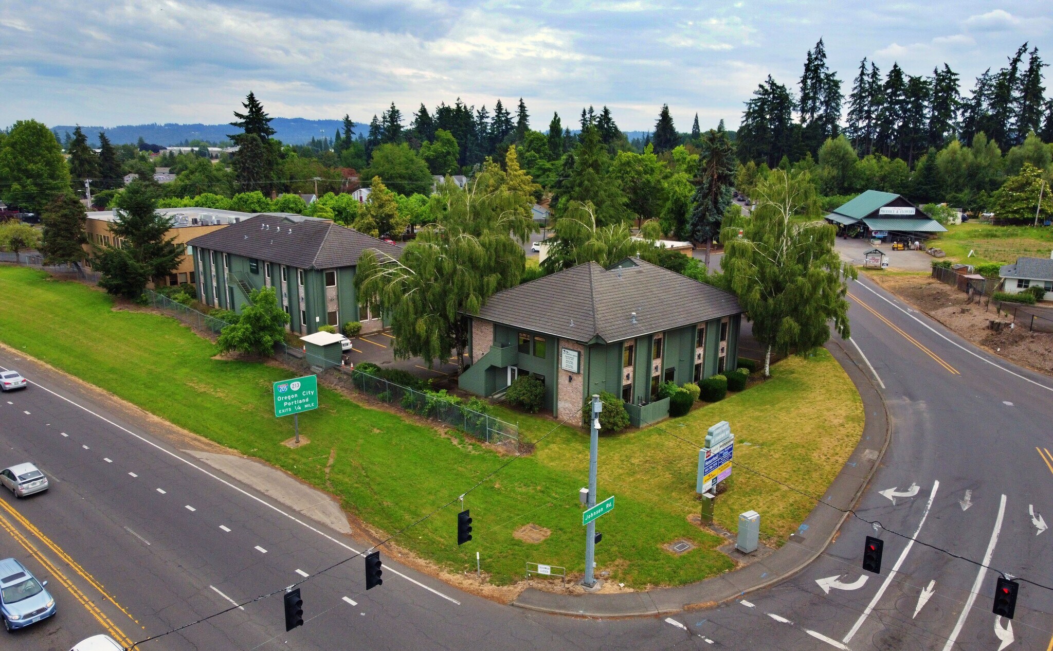 14000-14020 SE Johnson Rd, Oak Grove, OR for Rent