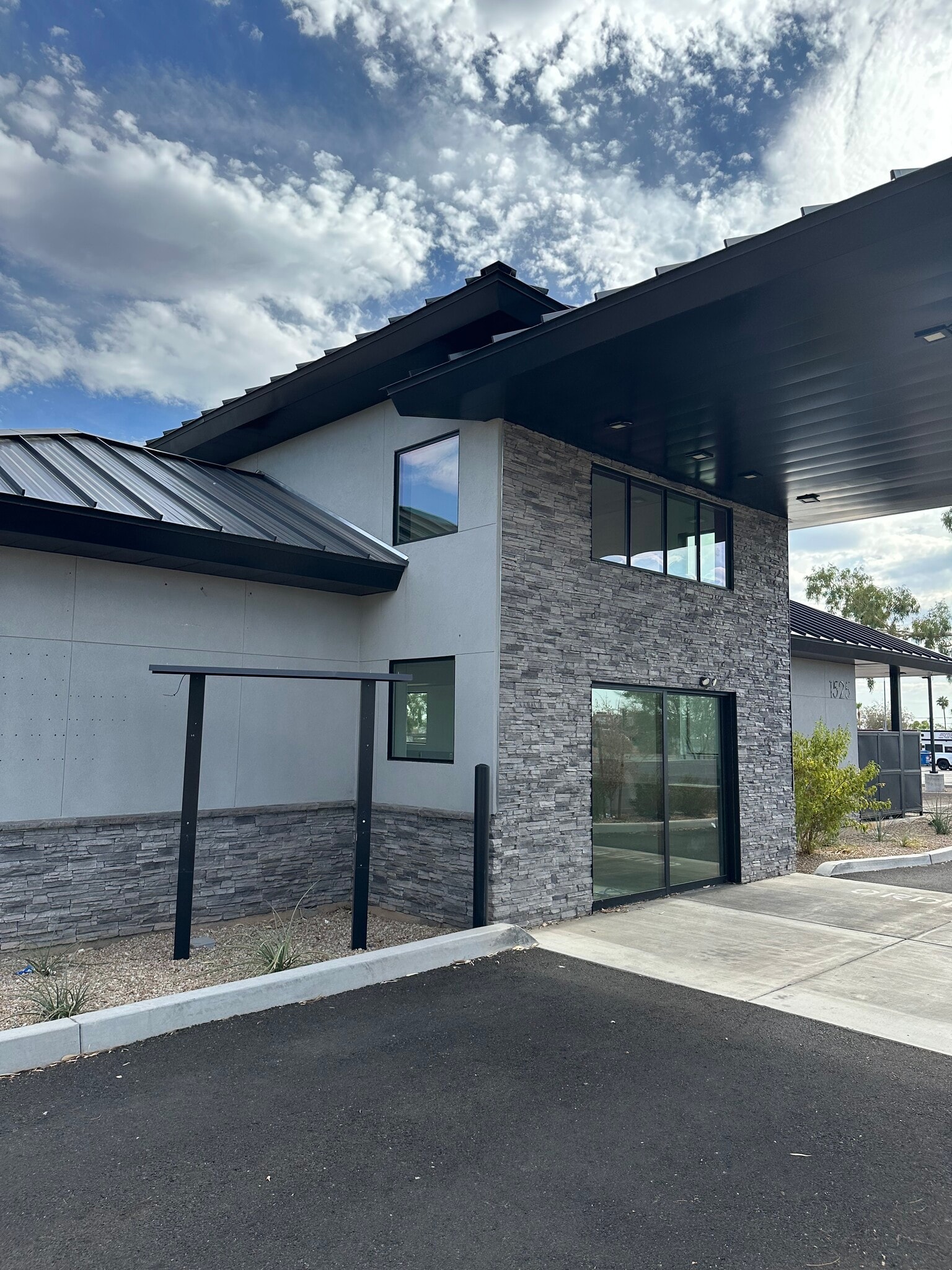 1525 Apache Trail, Apache Junction, AZ for Rent