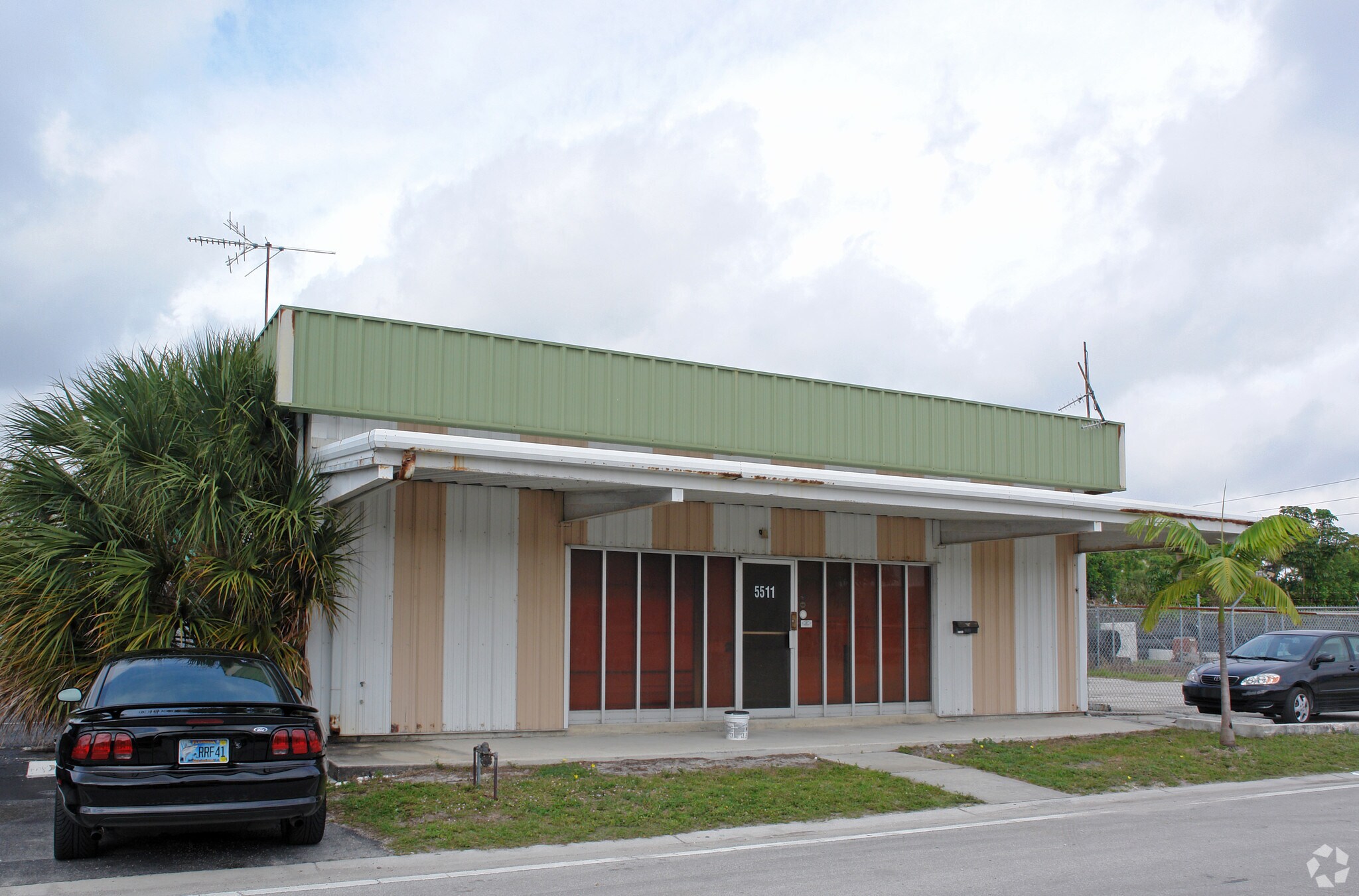 5511 NW 22nd Ave, Fort Lauderdale, FL for Rent