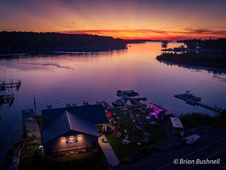 Wolcott, NY Restaurant - 7147 Lake Bluff Rd