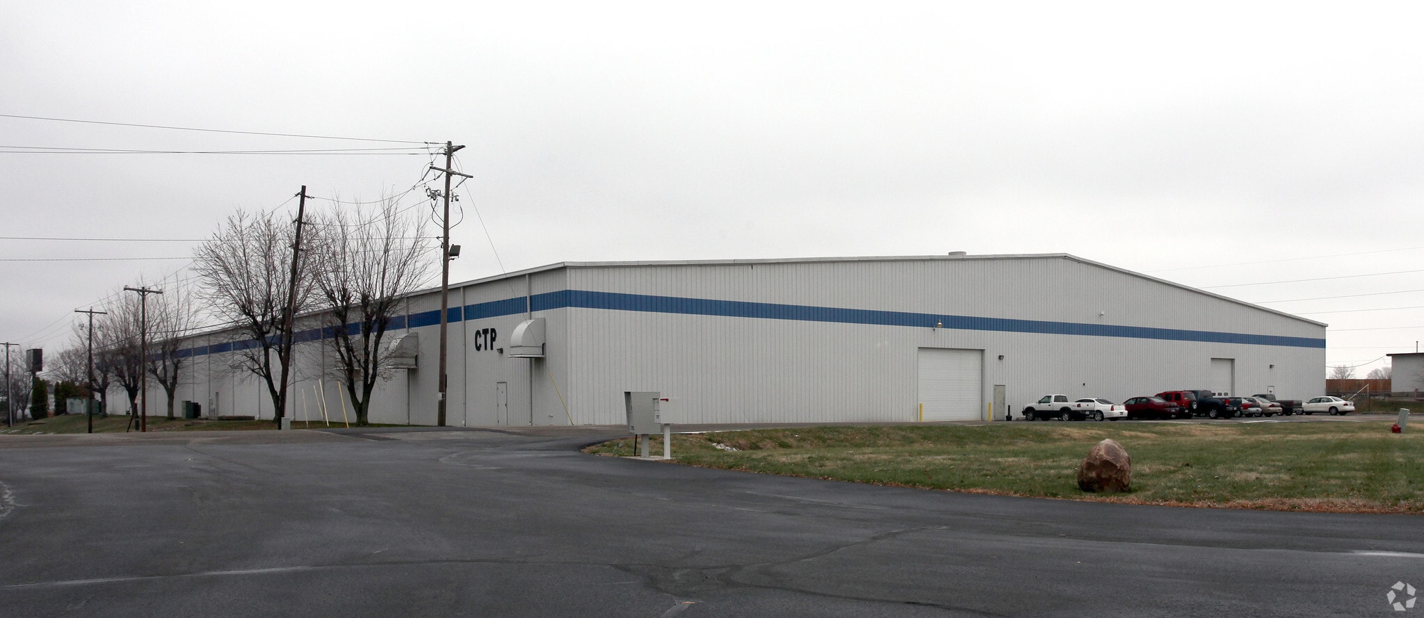 2615 Endress Pl, Greenwood, IN for Sale