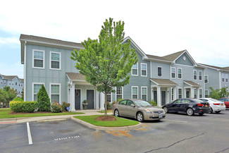 Hampton, VA Apartments - 2 Abbott Dr