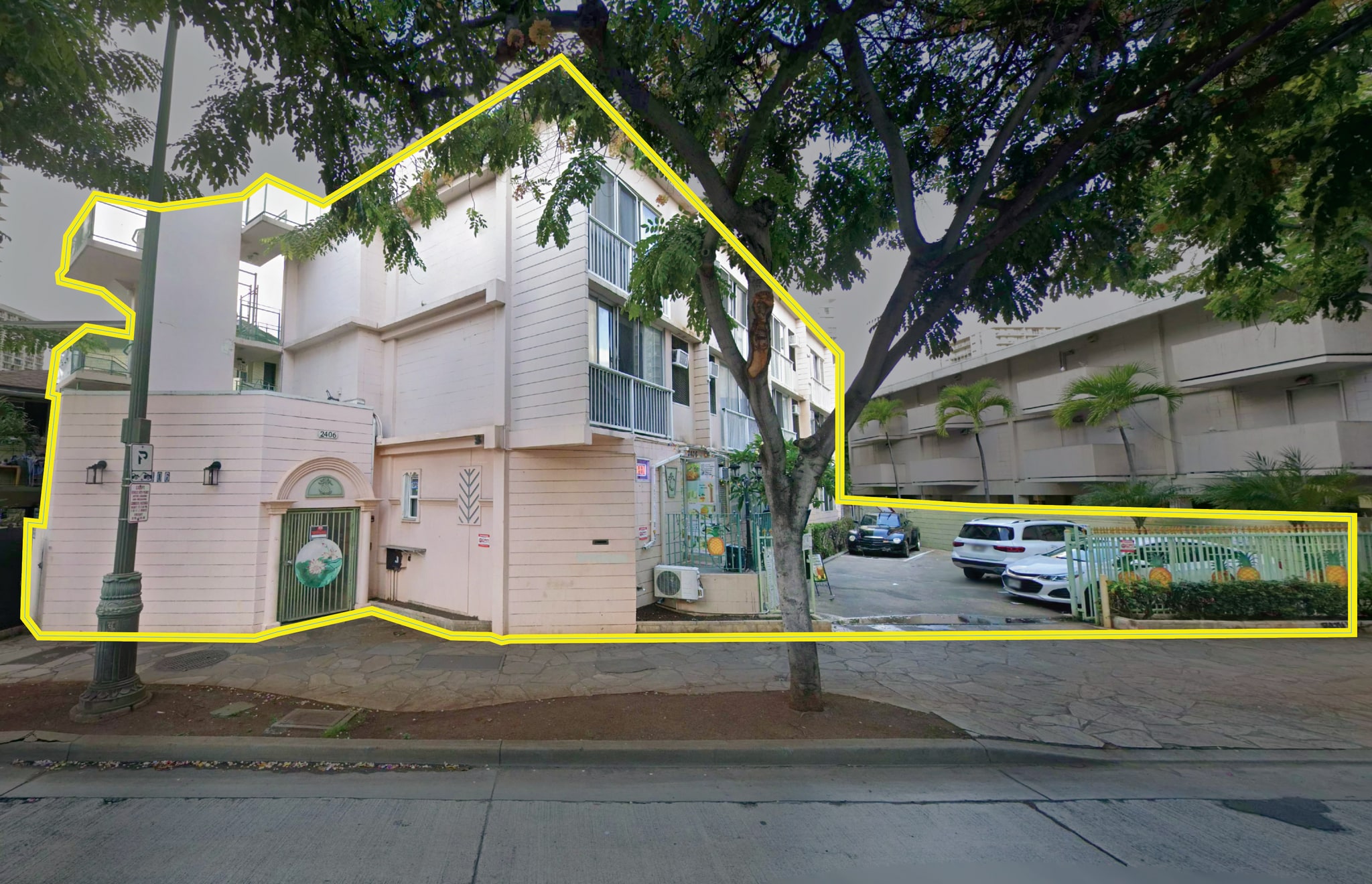 2406 Kuhio Ave, Honolulu, HI for Sale