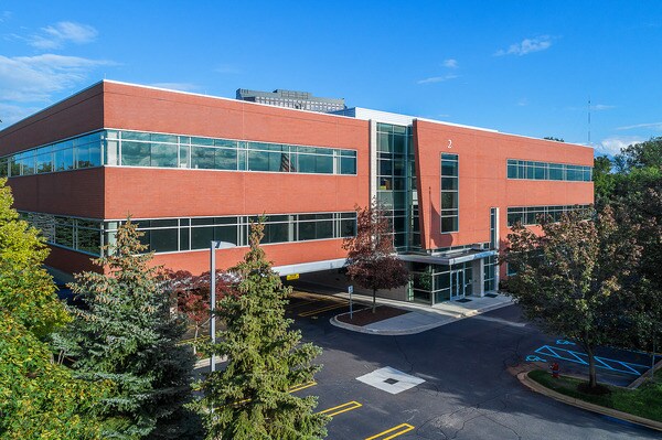 2 Corporate Dr, Southfield, MI for Rent