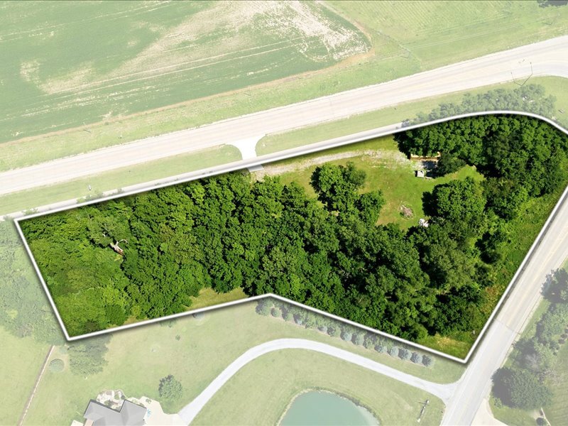 Starks Acres NE Lot #2, Solon, IA for Sale