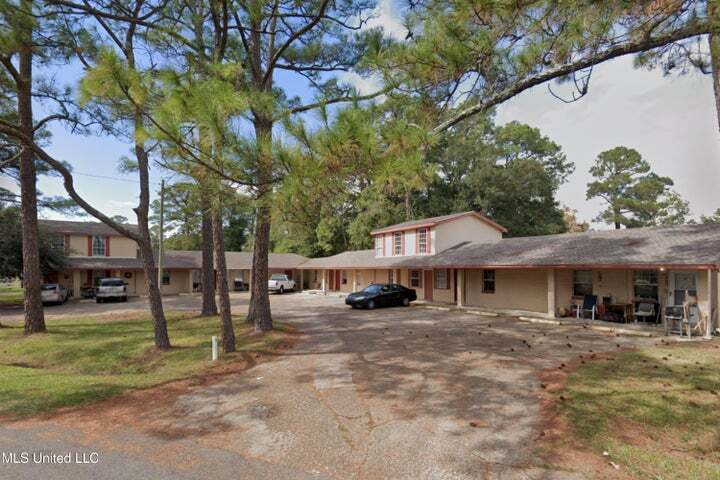 6519 Jasmine St, Moss Point, MS for Sale