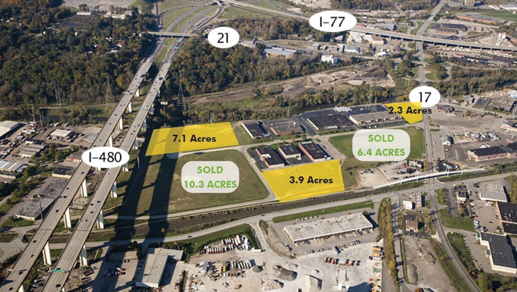 Cloverleaf Pky, Valley View, OH for Sale