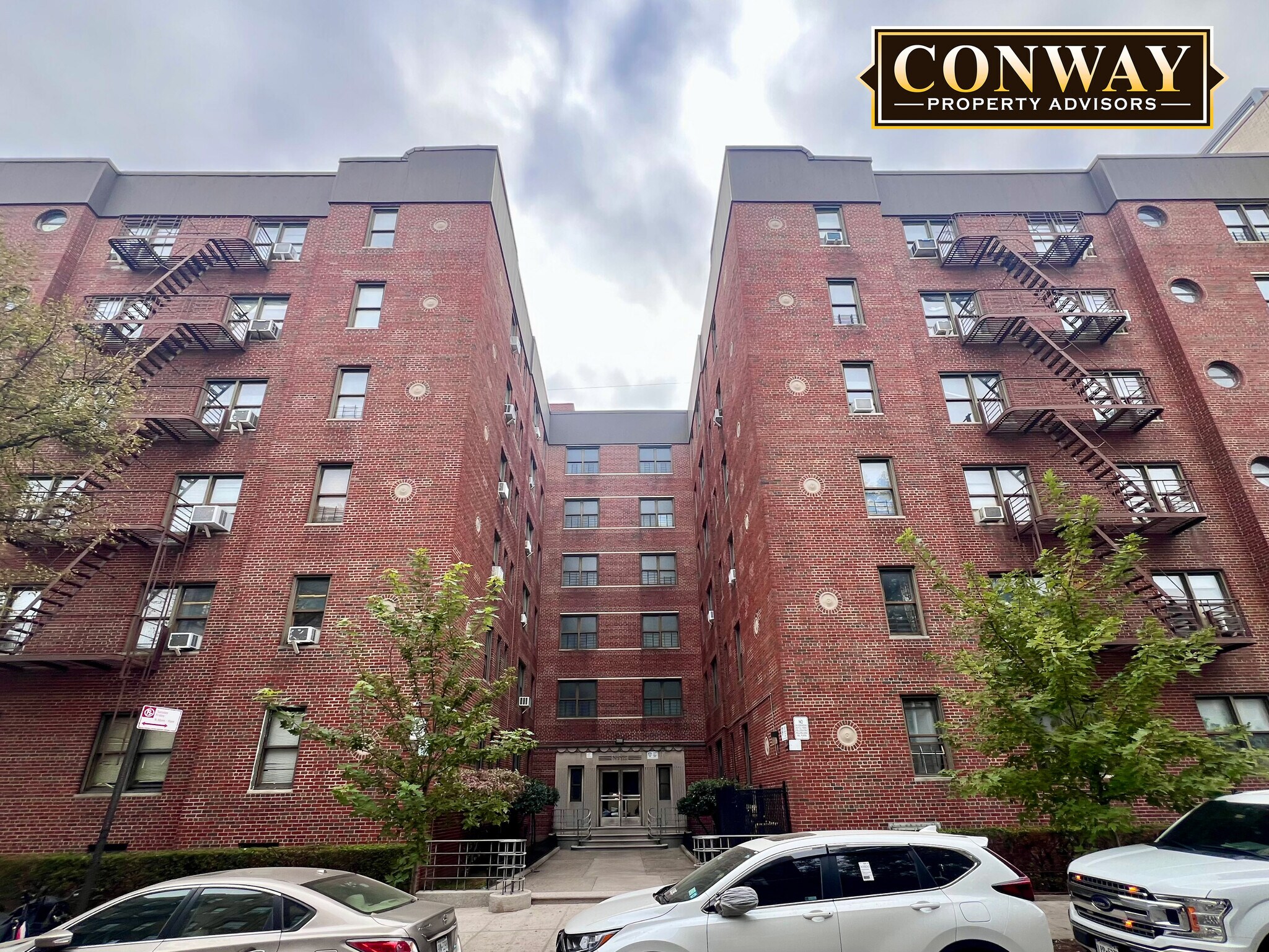 2770 Briggs Ave, Bronx, NY for Sale