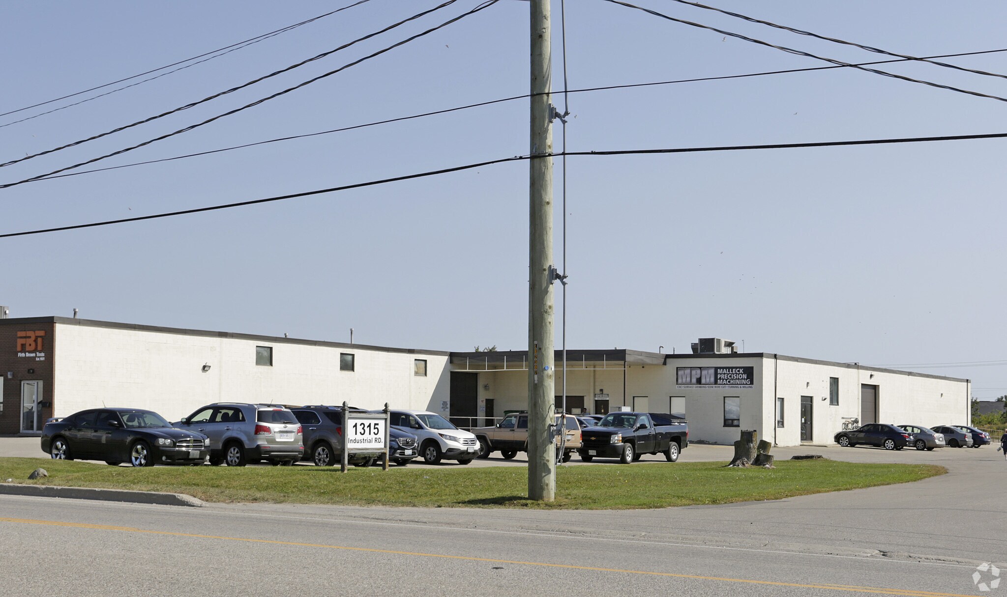 1297 Industrial Rd, Cambridge, ON for Rent