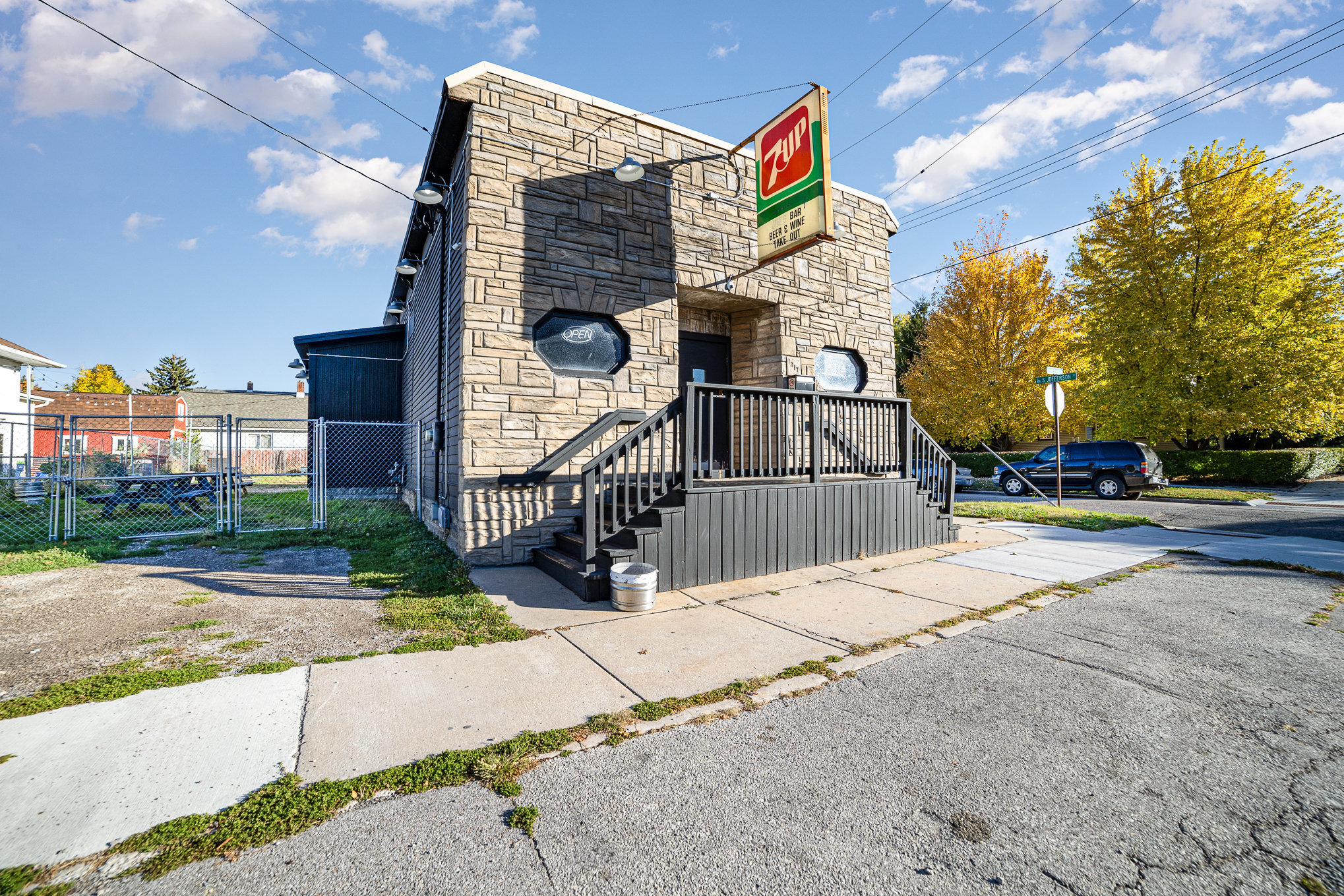 1317 Cass Ave, Bay City, MI for Sale