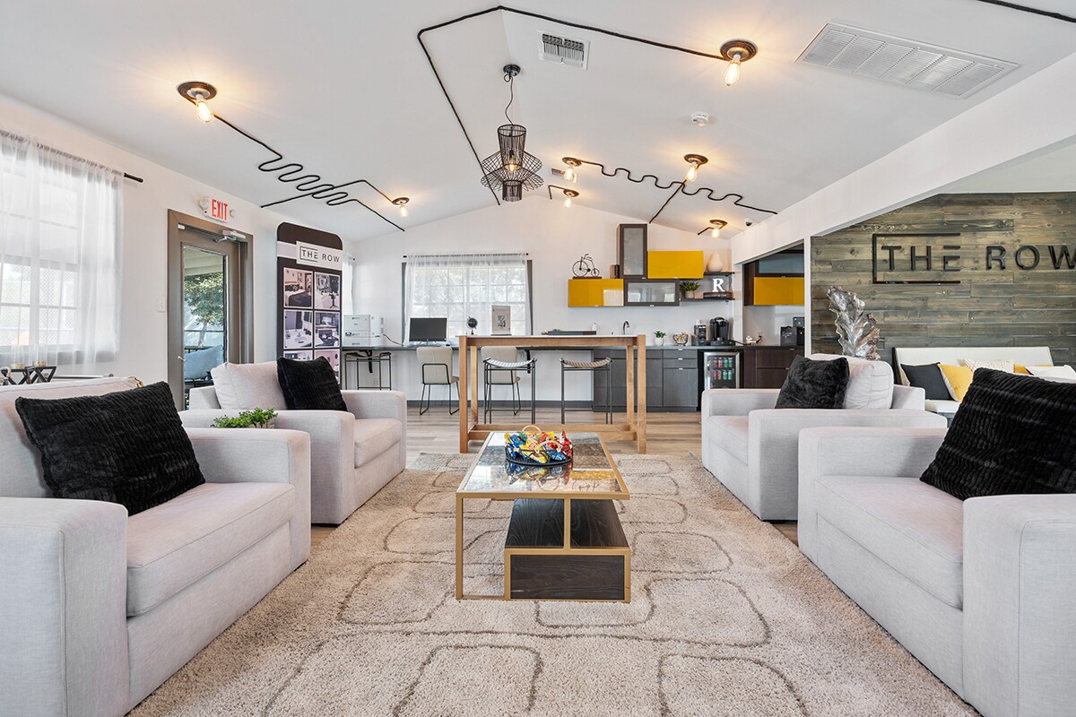 7302 University Row, San Antonio, TX for Sale