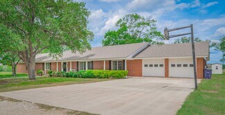 New Braunfels, TX Commercial - 1221 Pieper Rd